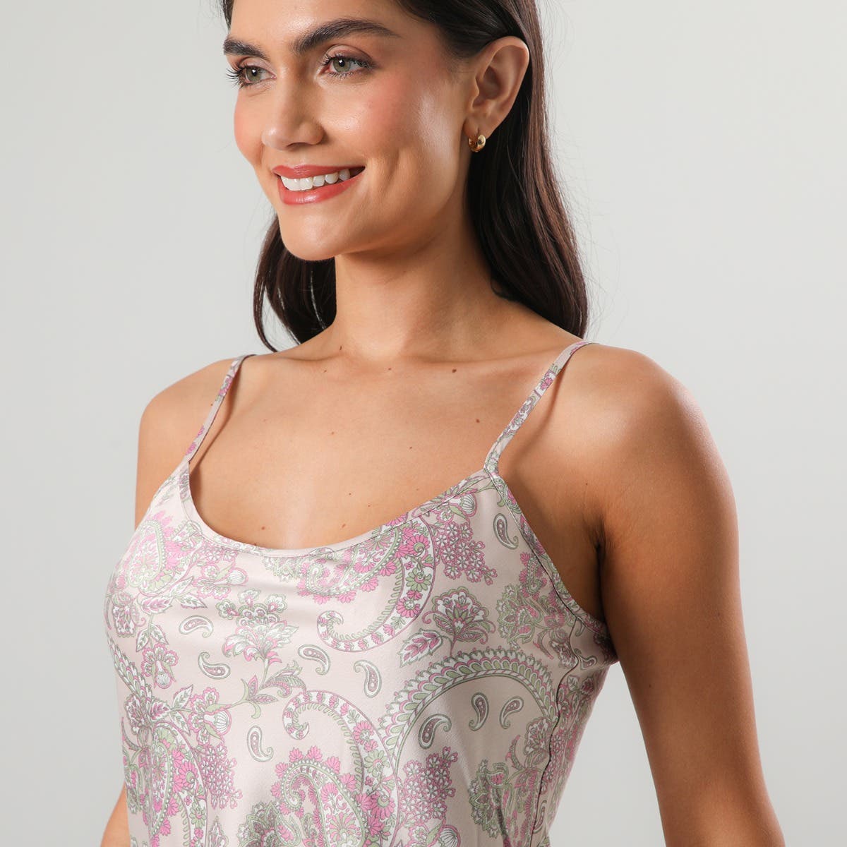 https://www.tiendaflores.cl/media/catalog/product/3/3/33600-226_3.jpg