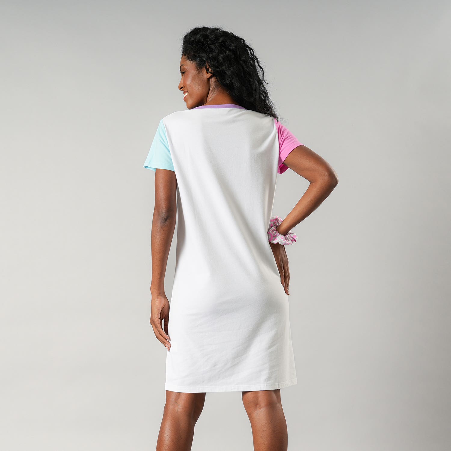 https://www.tiendaflores.cl/media/catalog/product/3/3/33621-1_2_raveb9vkkysynxxm.jpg
