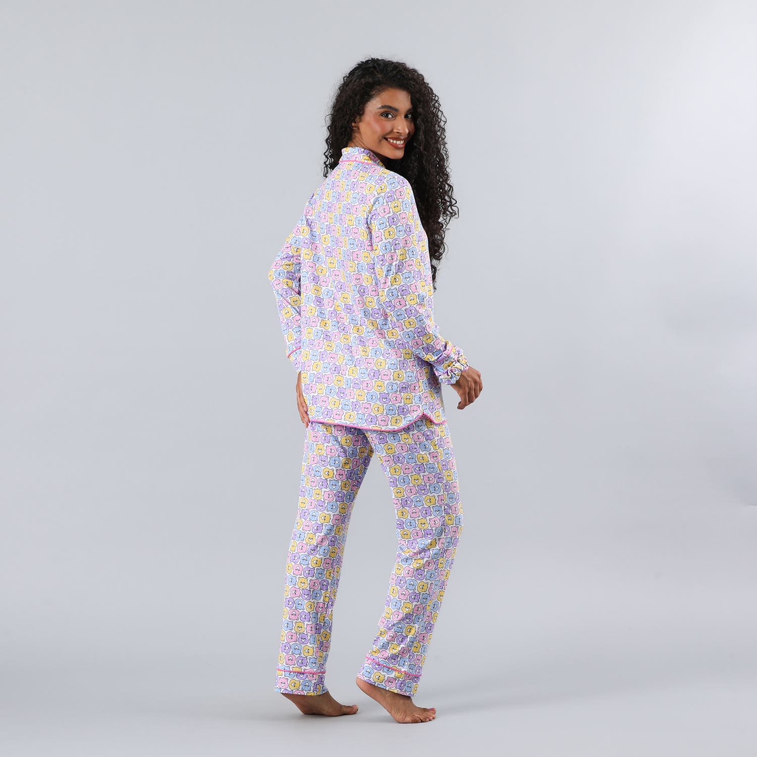 https://www.tiendaflores.cl/media/catalog/product/3/3/33732-21_2_cpka2rgkiclk5vaz.jpg