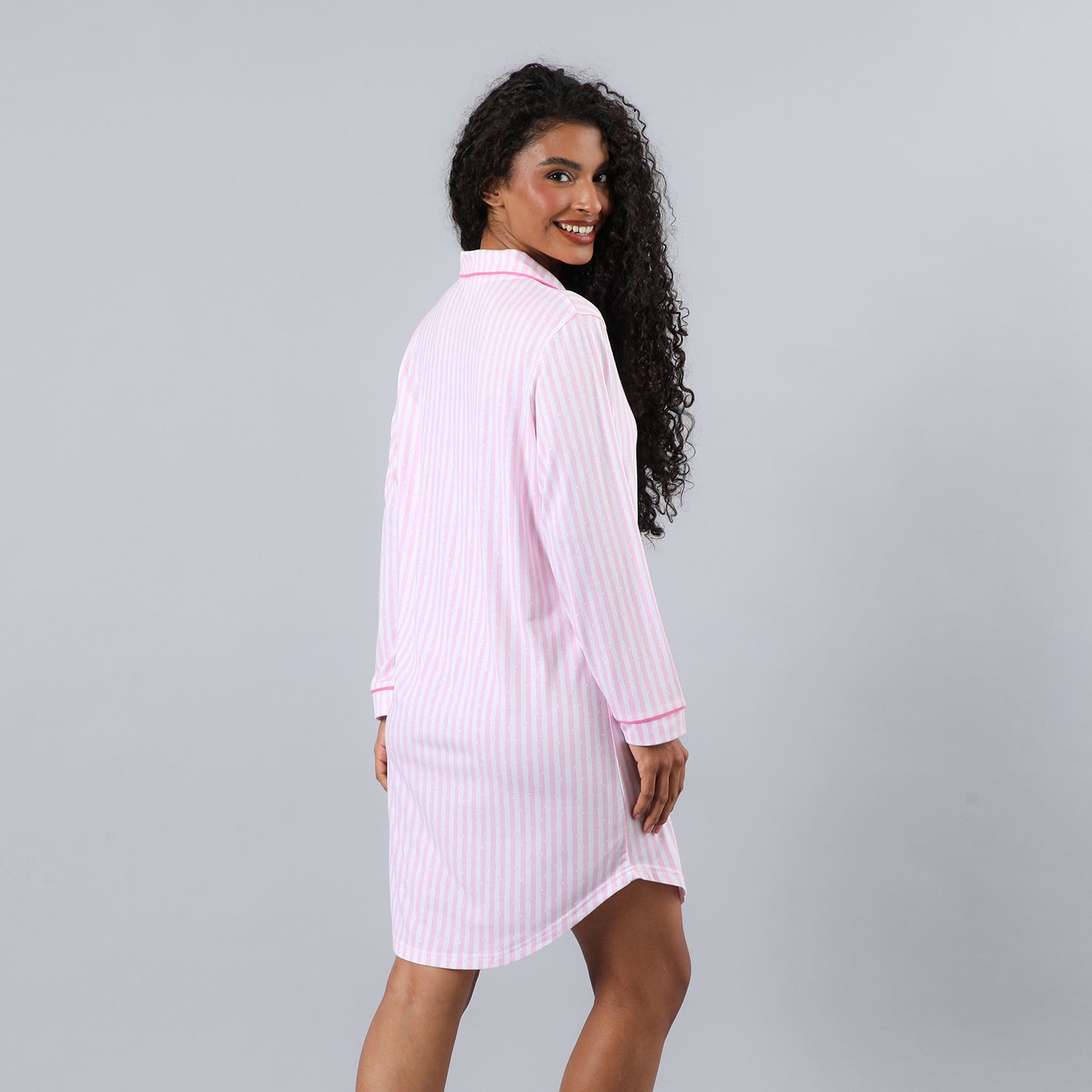 https://www.tiendaflores.cl/media/catalog/product/3/3/33733-13_3_dvgye7dlridpxw41.jpg