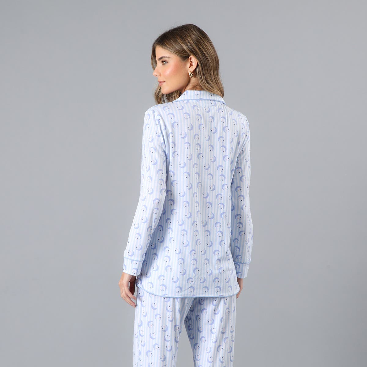https://www.tiendaflores.cl/media/catalog/product/3/3/33753-238_3.jpg