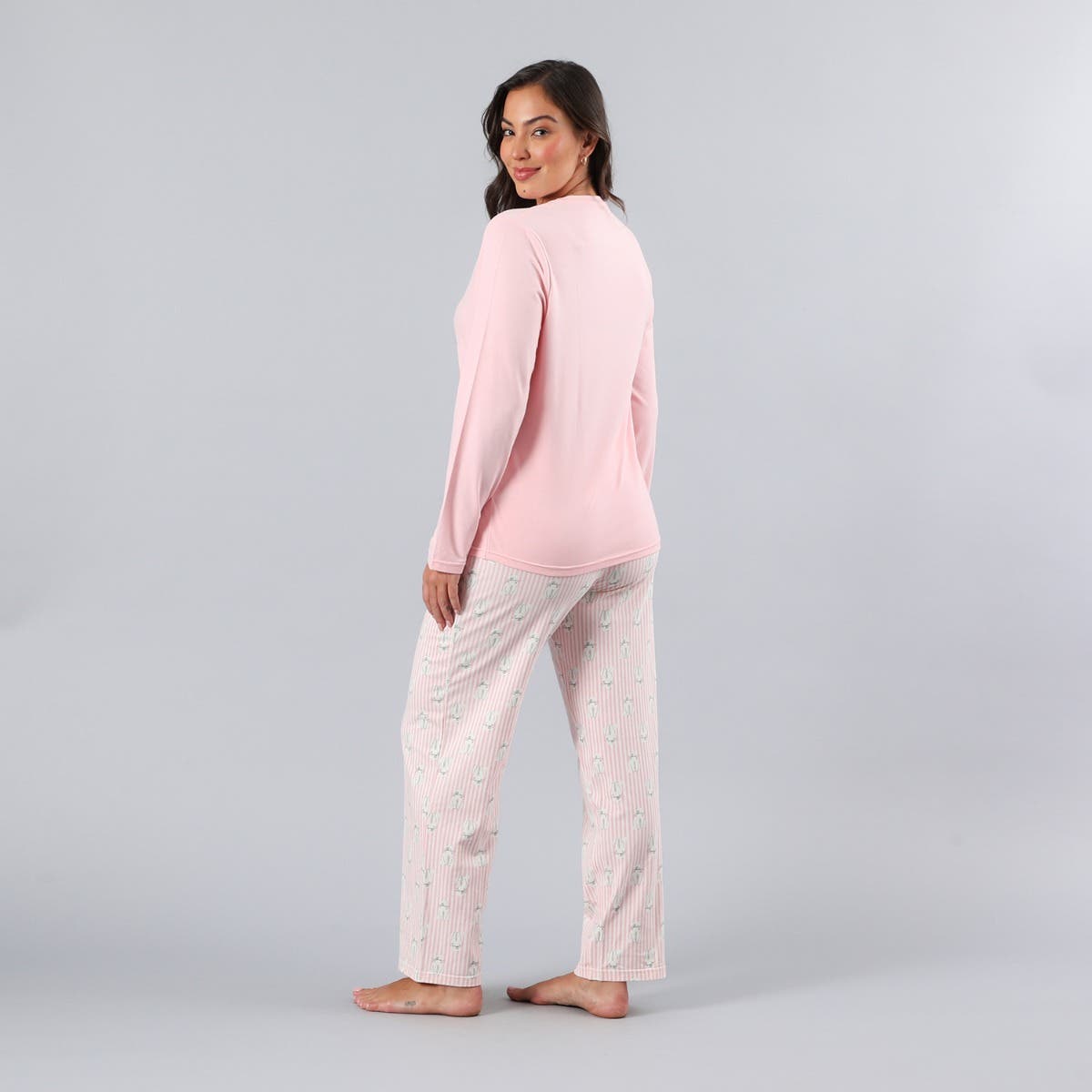 https://www.tiendaflores.cl/media/catalog/product/3/3/33756-13_2.jpg