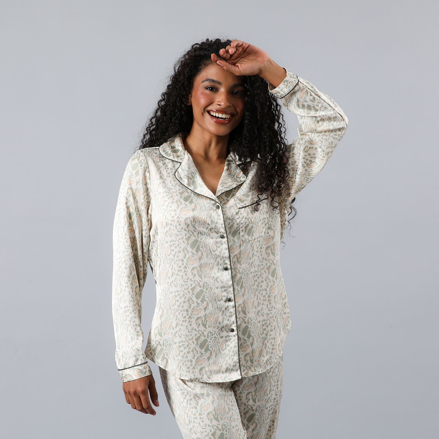 https://www.tiendaflores.cl/media/catalog/product/3/3/33760-235_3_olzxkmxpuikfzrlo.jpg
