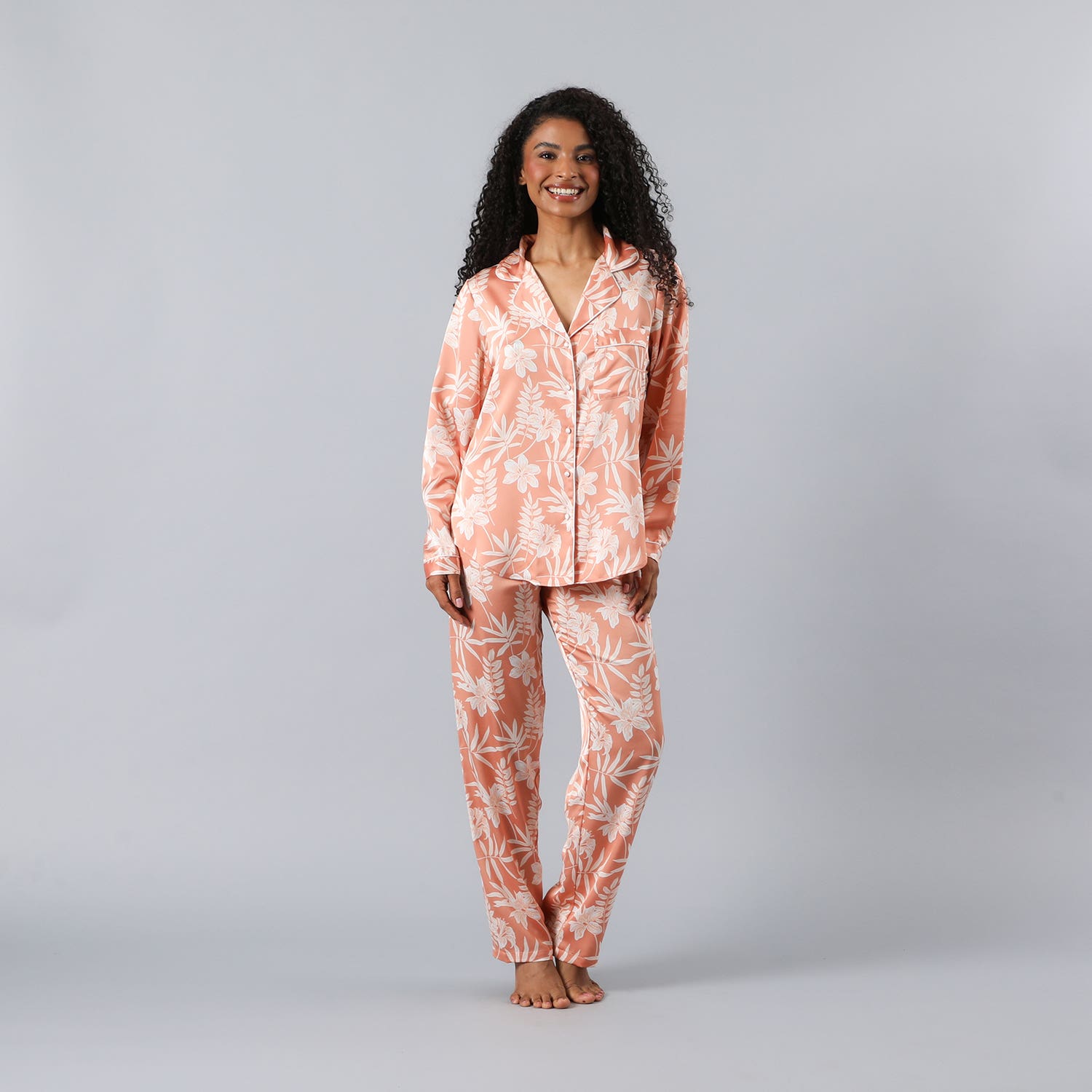https://www.tiendaflores.cl/media/catalog/product/3/3/33760-241_1_tgpkpnkafozlpd7y.jpg