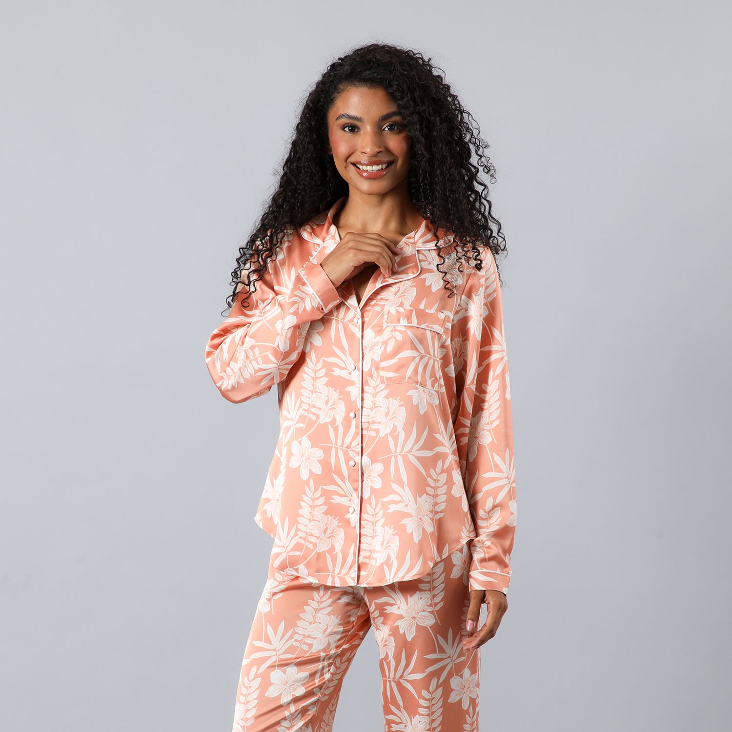 https://www.tiendaflores.cl/media/catalog/product/3/3/33760-241_3_0ritp4y2l3vbkg1v.jpg