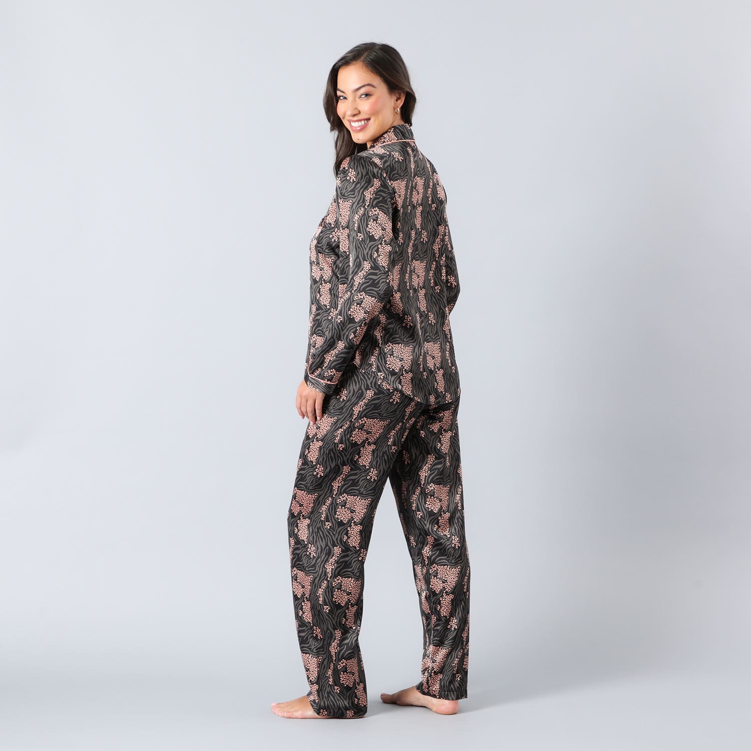 https://www.tiendaflores.cl/media/catalog/product/3/3/33760-2_2_lfrj5nb6mbidoyt1.jpg