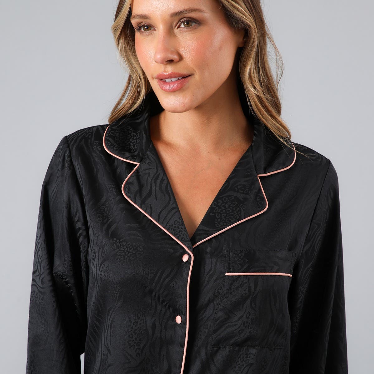 https://www.tiendaflores.cl/media/catalog/product/3/3/33761-2_5_1.jpg