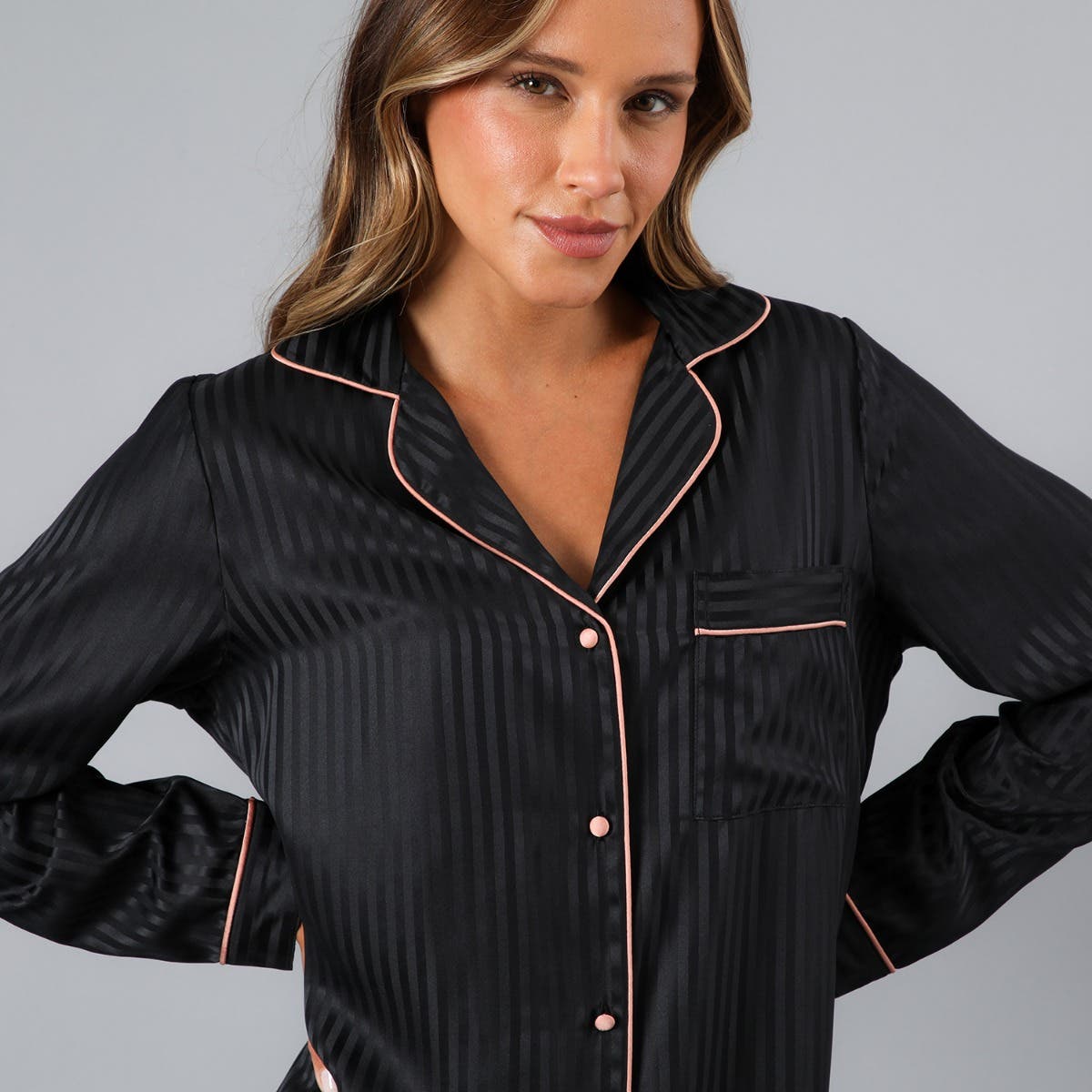 https://www.tiendaflores.cl/media/catalog/product/3/3/33763-2_4.jpg