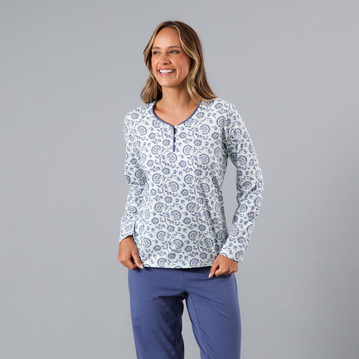 https://www.tiendaflores.cl/media/catalog/product/3/3/33772-18_2.jpg