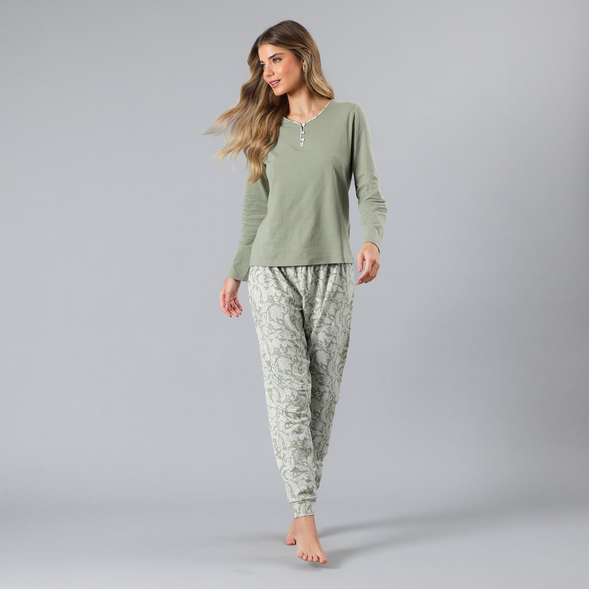https://www.tiendaflores.cl/media/catalog/product/3/3/33772-235_1_5.jpg