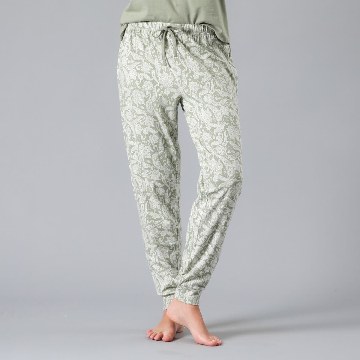 https://www.tiendaflores.cl/media/catalog/product/3/3/33772-235_3.jpg