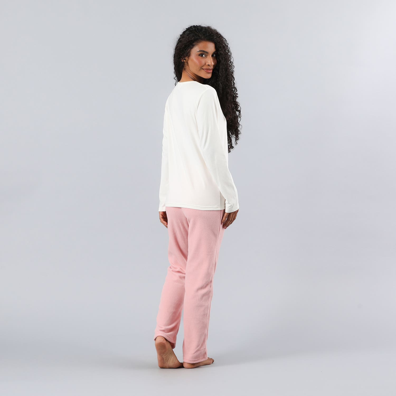 https://www.tiendaflores.cl/media/catalog/product/3/3/33775-237_2_dtartmzwhquem35r.jpg