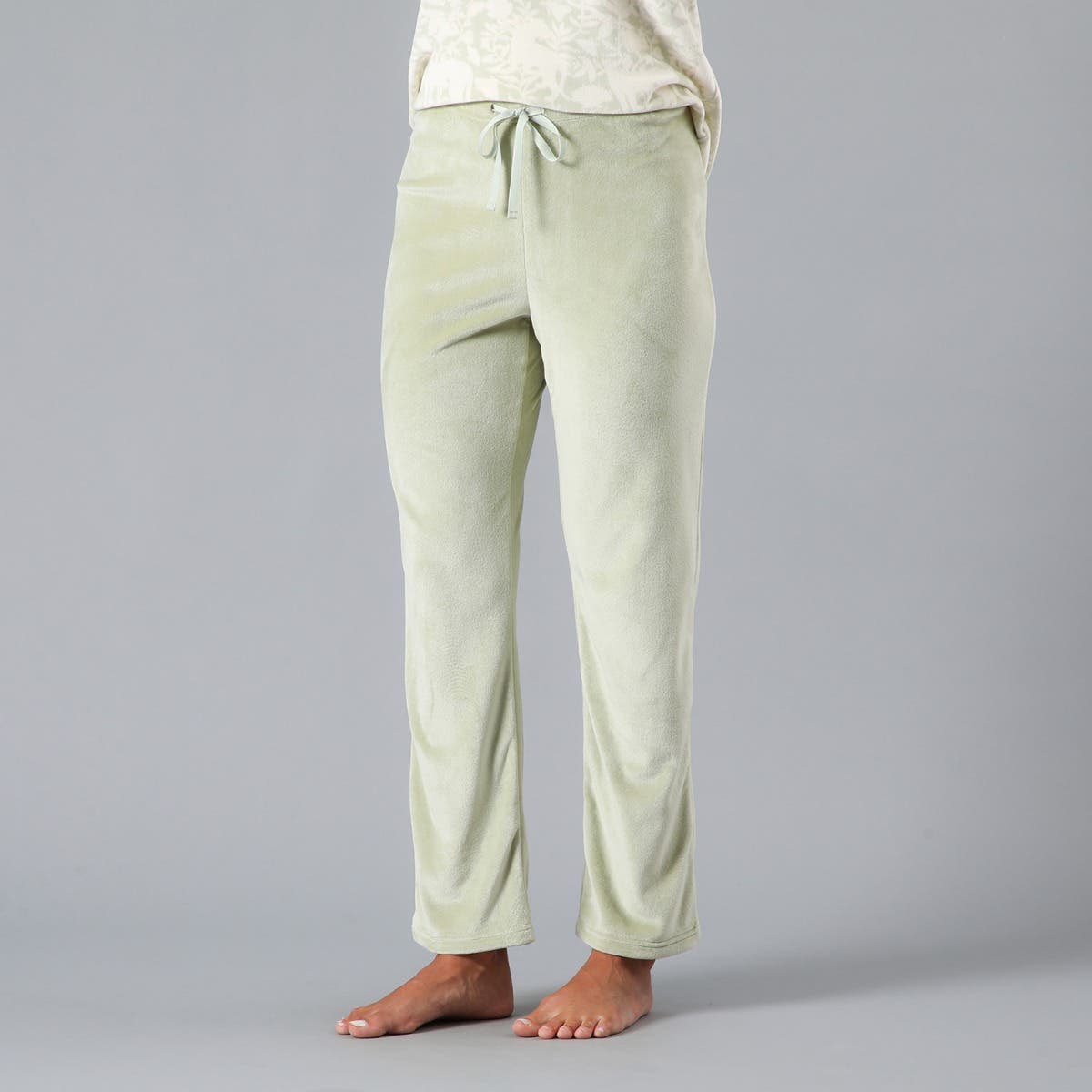 https://www.tiendaflores.cl/media/catalog/product/3/3/33776-235_4.jpg