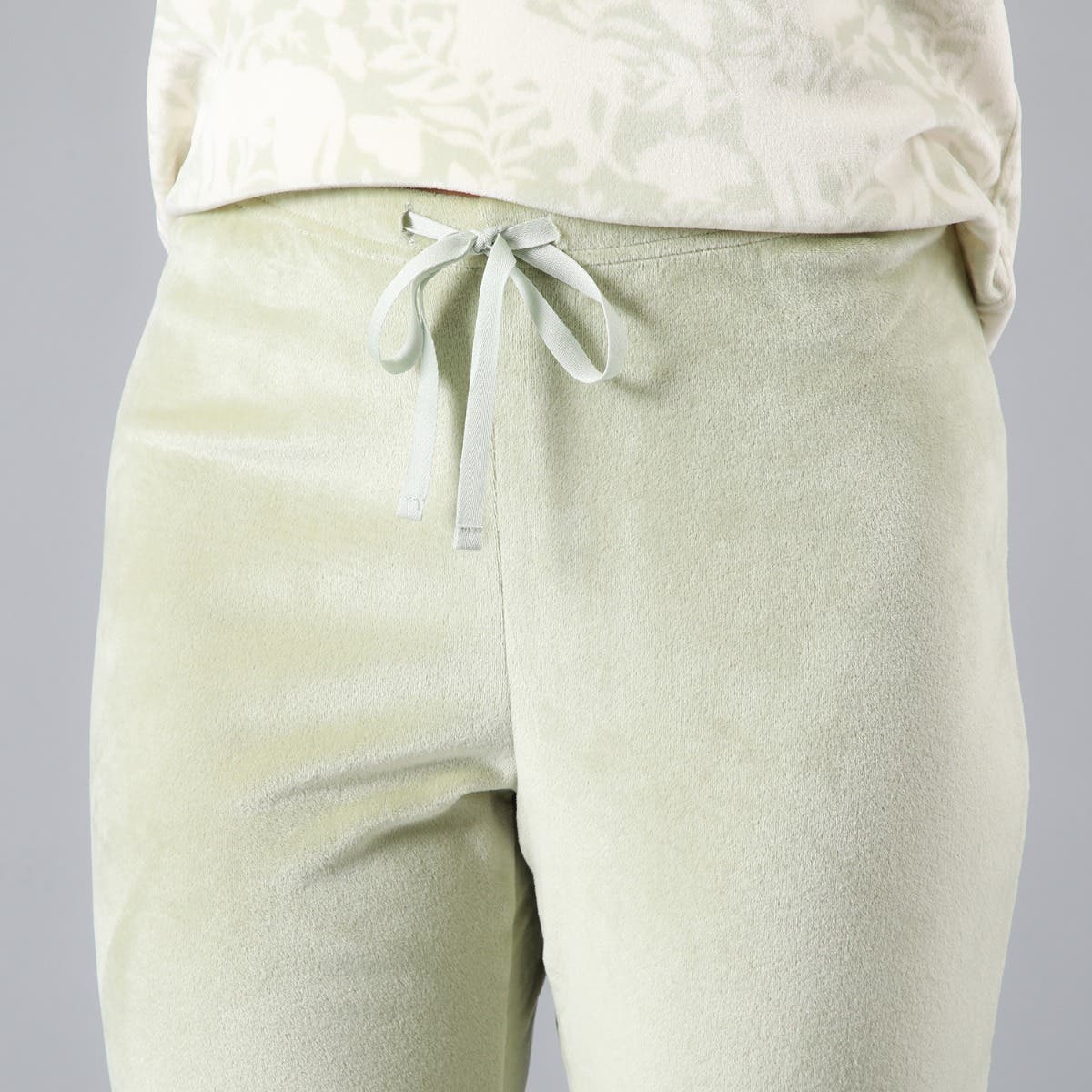 https://www.tiendaflores.cl/media/catalog/product/3/3/33776-235_5.jpg