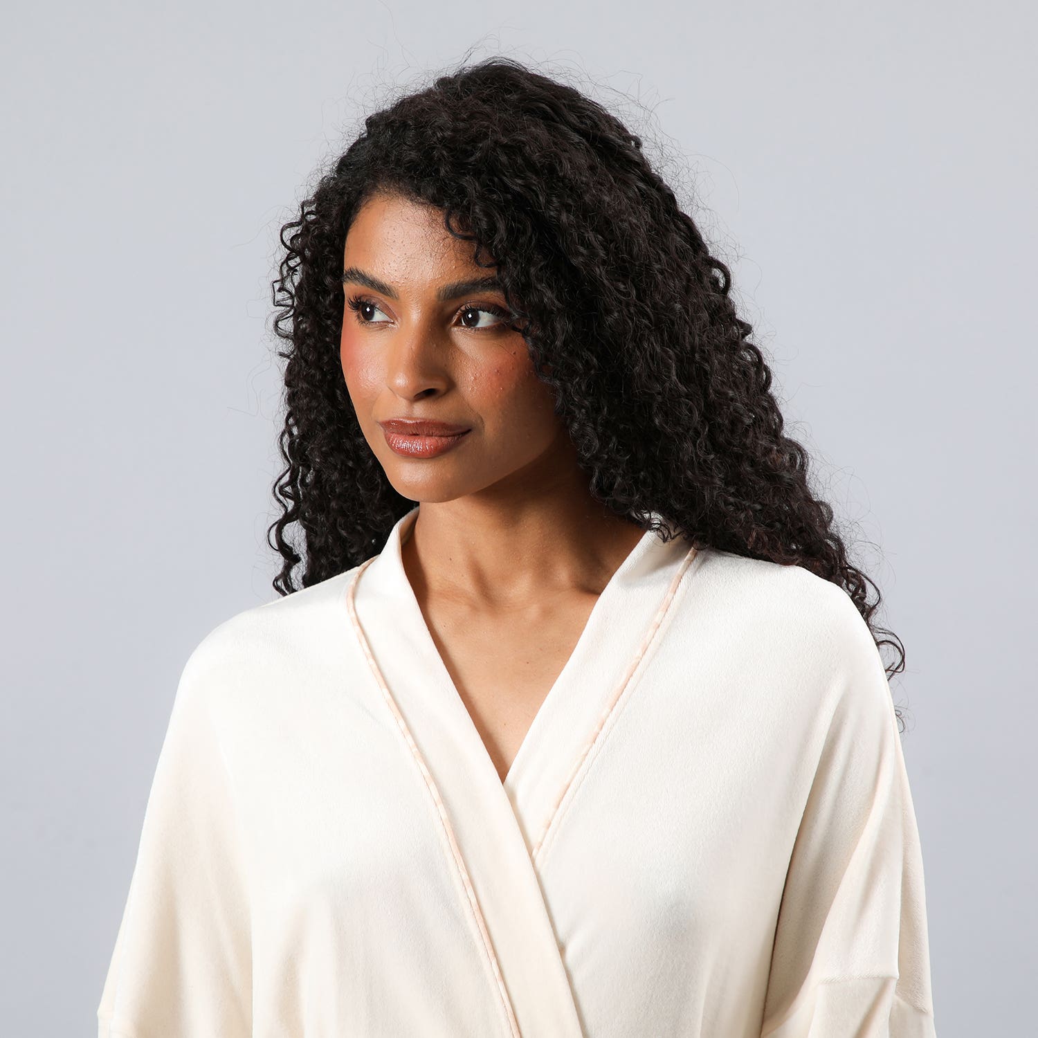 https://www.tiendaflores.cl/media/catalog/product/3/3/33777-17_4_vjfbaataexshzxth.jpg