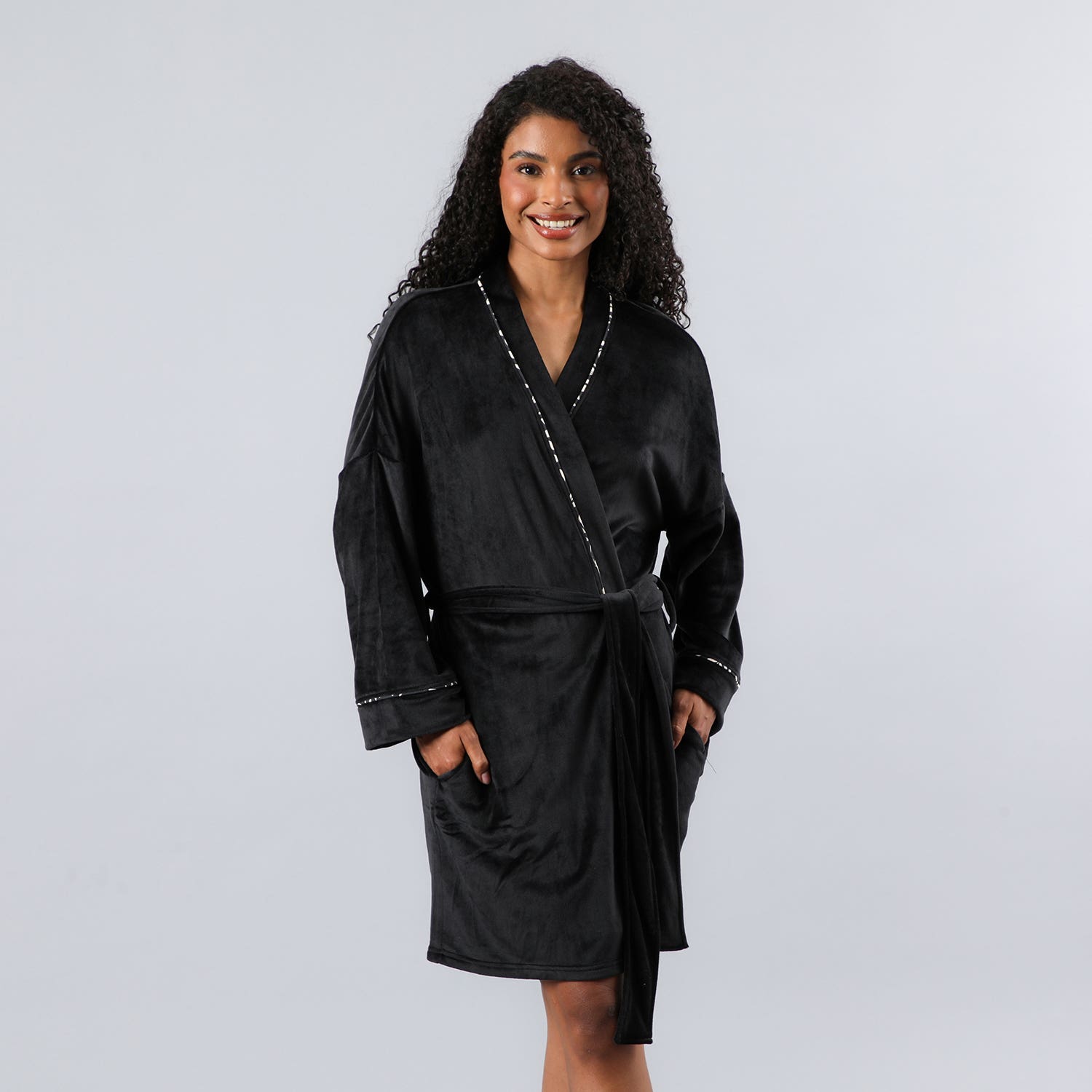 https://www.tiendaflores.cl/media/catalog/product/3/3/33777-2_2_pkxe2fehqtfd3ctn.jpg