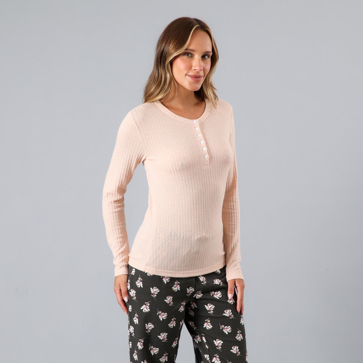 https://www.tiendaflores.cl/media/catalog/product/3/3/33780-236_2.jpg