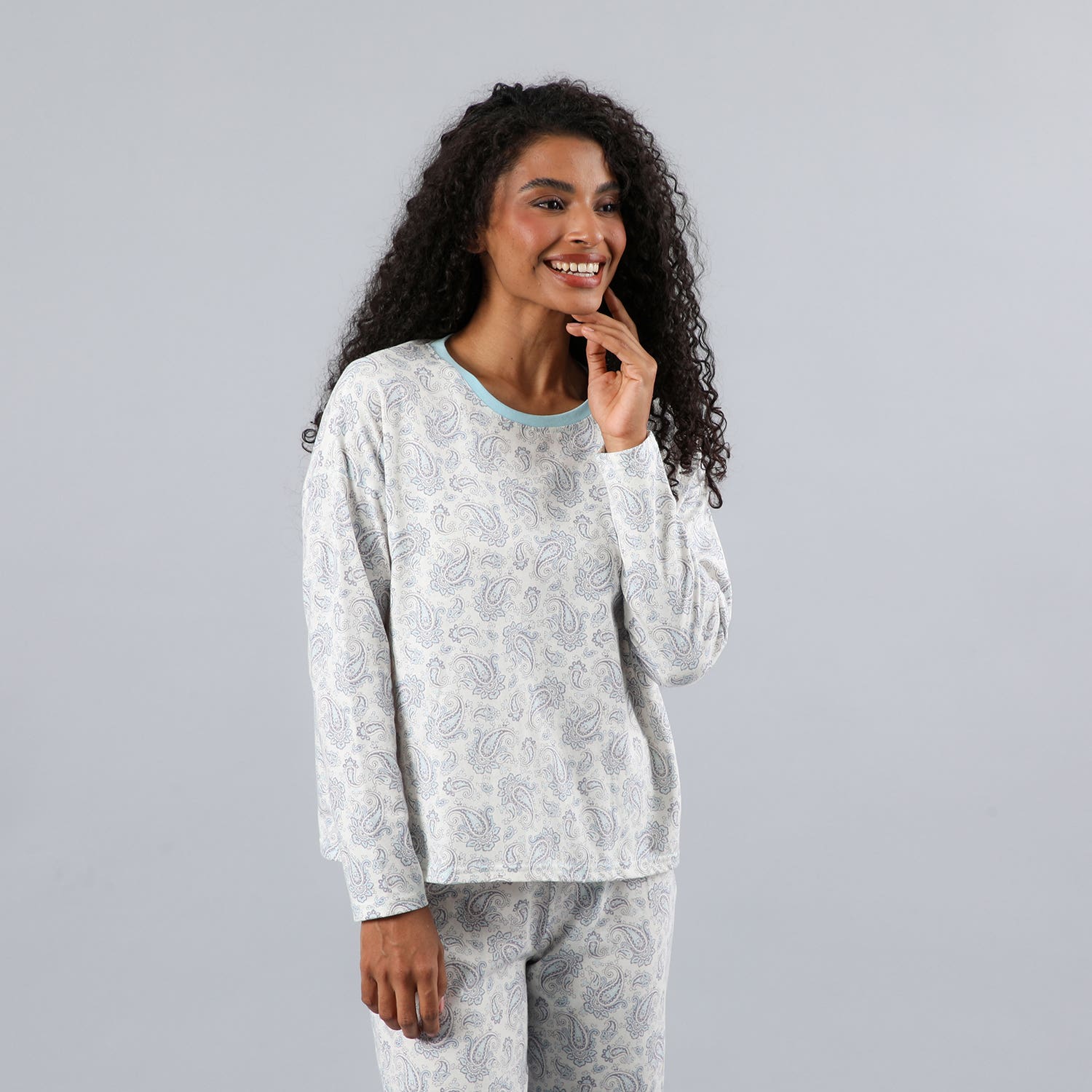 https://www.tiendaflores.cl/media/catalog/product/3/3/33786-58_3_djpnwktrfyyy17fk.jpg