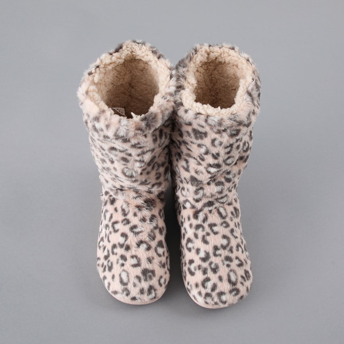 https://www.tiendaflores.cl/media/catalog/product/3/3/33793-236_2.jpg