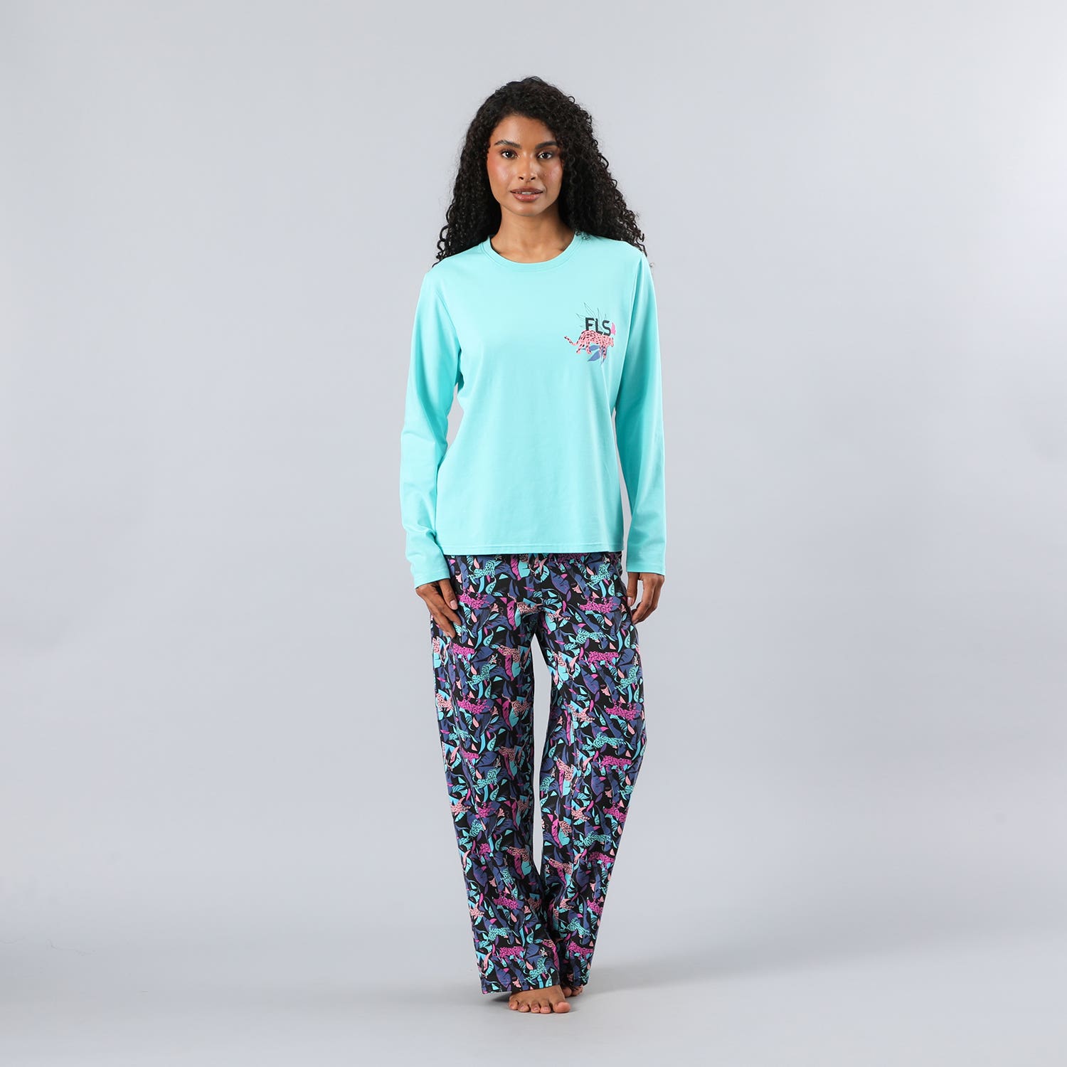 https://www.tiendaflores.cl/media/catalog/product/3/3/33800-171_1_kqdyysmsy3wizzrg.jpg