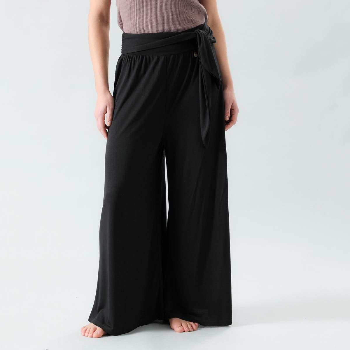 https://www.tiendaflores.cl/media/catalog/product/5/0/50366-2_1_2.jpg