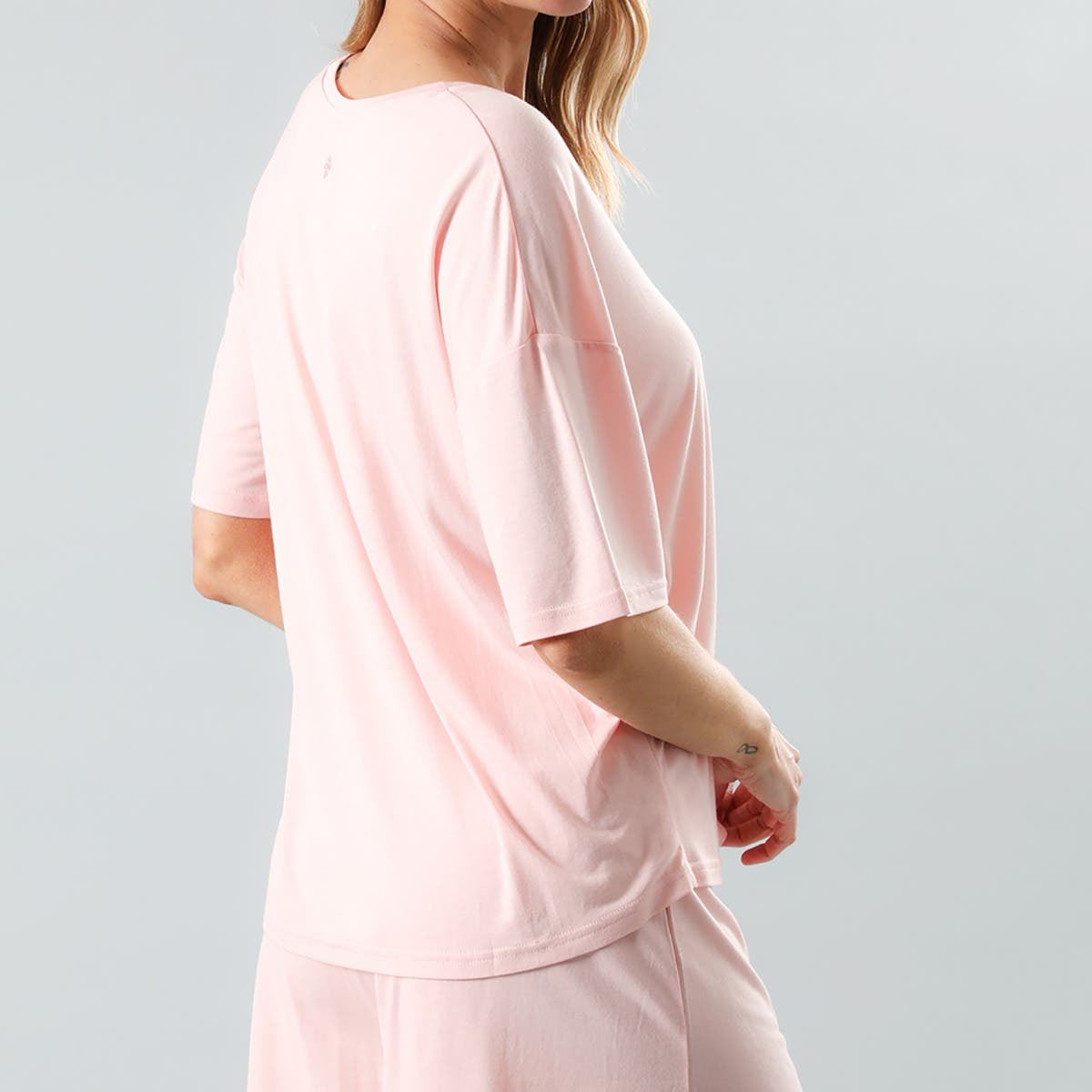 https://www.tiendaflores.cl/media/catalog/product/5/0/50367-181_3_4.jpg