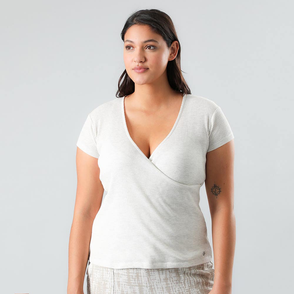 https://www.tiendaflores.cl/media/catalog/product/5/0/50377-3_2_6whivmpzzzwq5jed.jpg