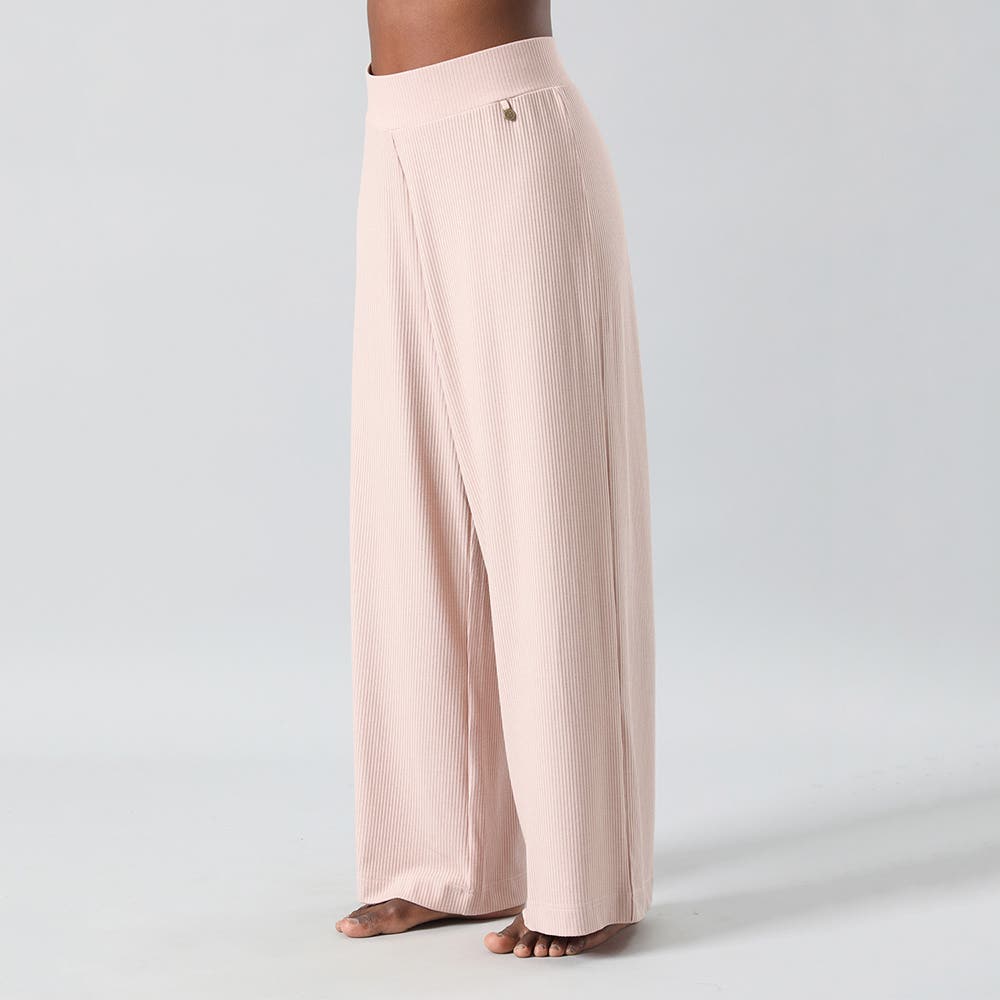 https://www.tiendaflores.cl/media/catalog/product/5/0/50417-192_1_qbrjbbig6uwceerw.jpg