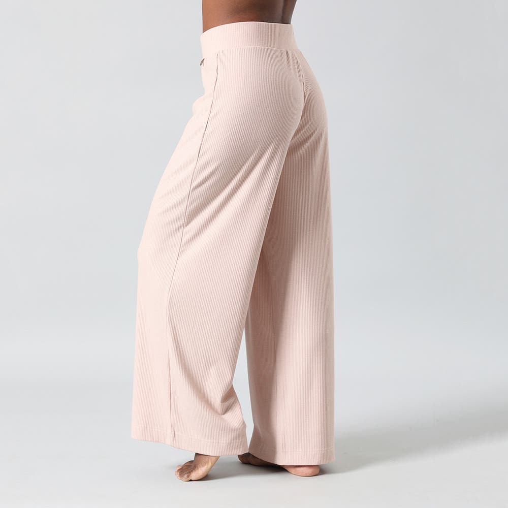 https://www.tiendaflores.cl/media/catalog/product/5/0/50417-192_2_zpgslzwxrvvean9z.jpg