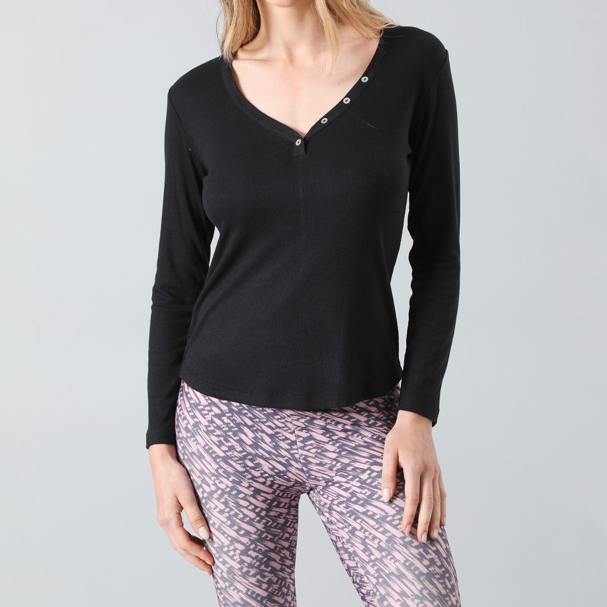 https://www.tiendaflores.cl/media/catalog/product/5/0/50418-2_1.jpg