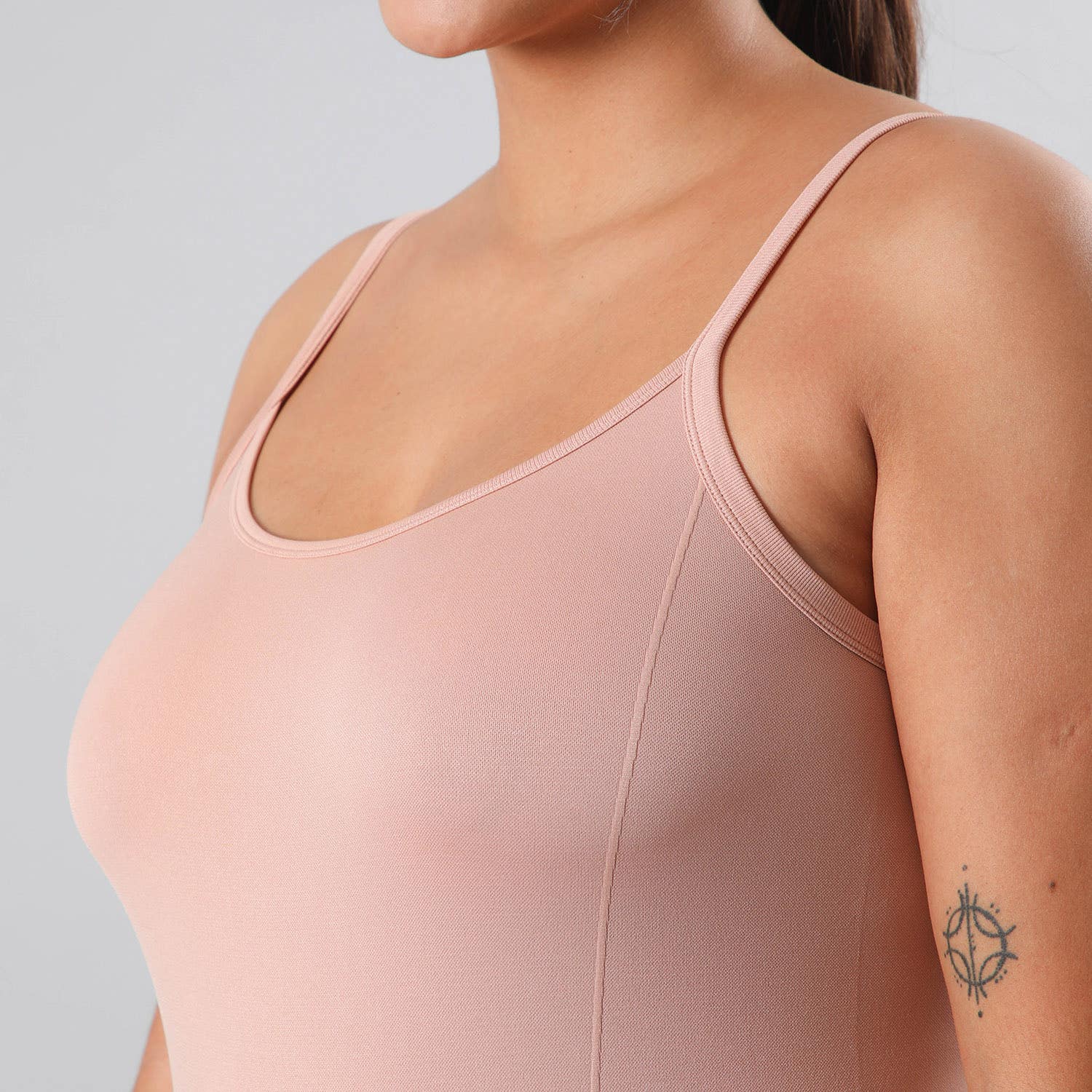 https://www.tiendaflores.cl/media/catalog/product/5/0/50537-205_3_nwbbnifkqxnvfund.jpg