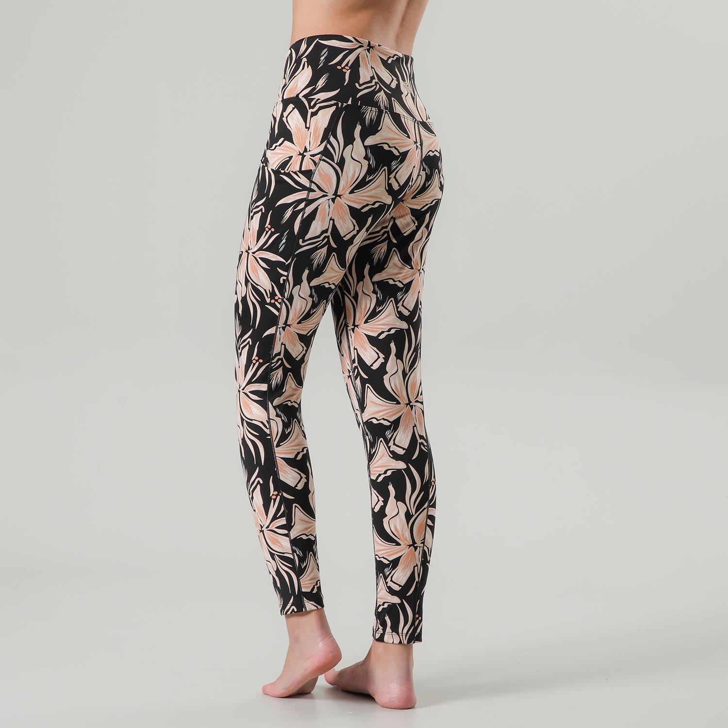 https://www.tiendaflores.cl/media/catalog/product/5/0/50645-2_2_w9g0gbip775dckmo.jpg