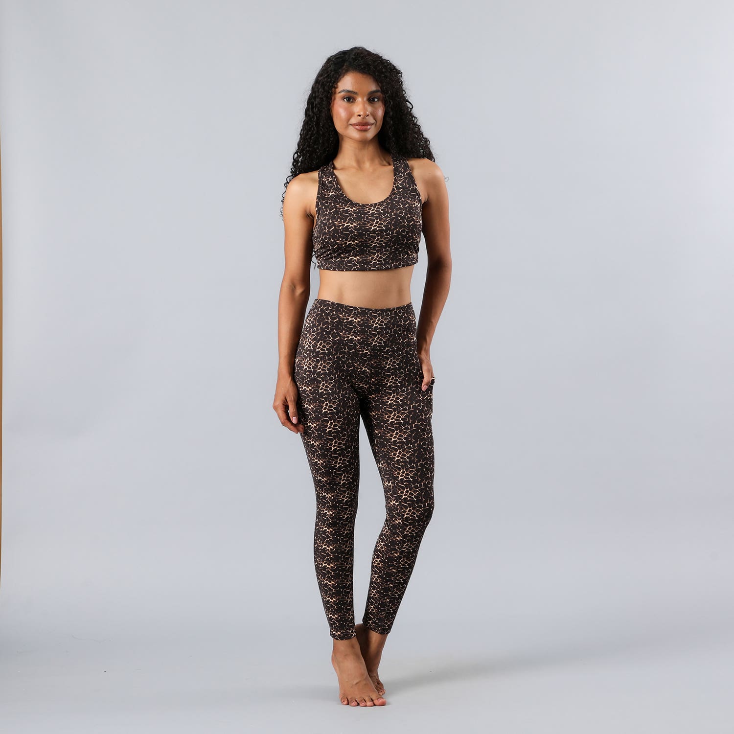 https://www.tiendaflores.cl/media/catalog/product/5/0/50734-155_1_jf3ej852mq9cfhc4.jpg