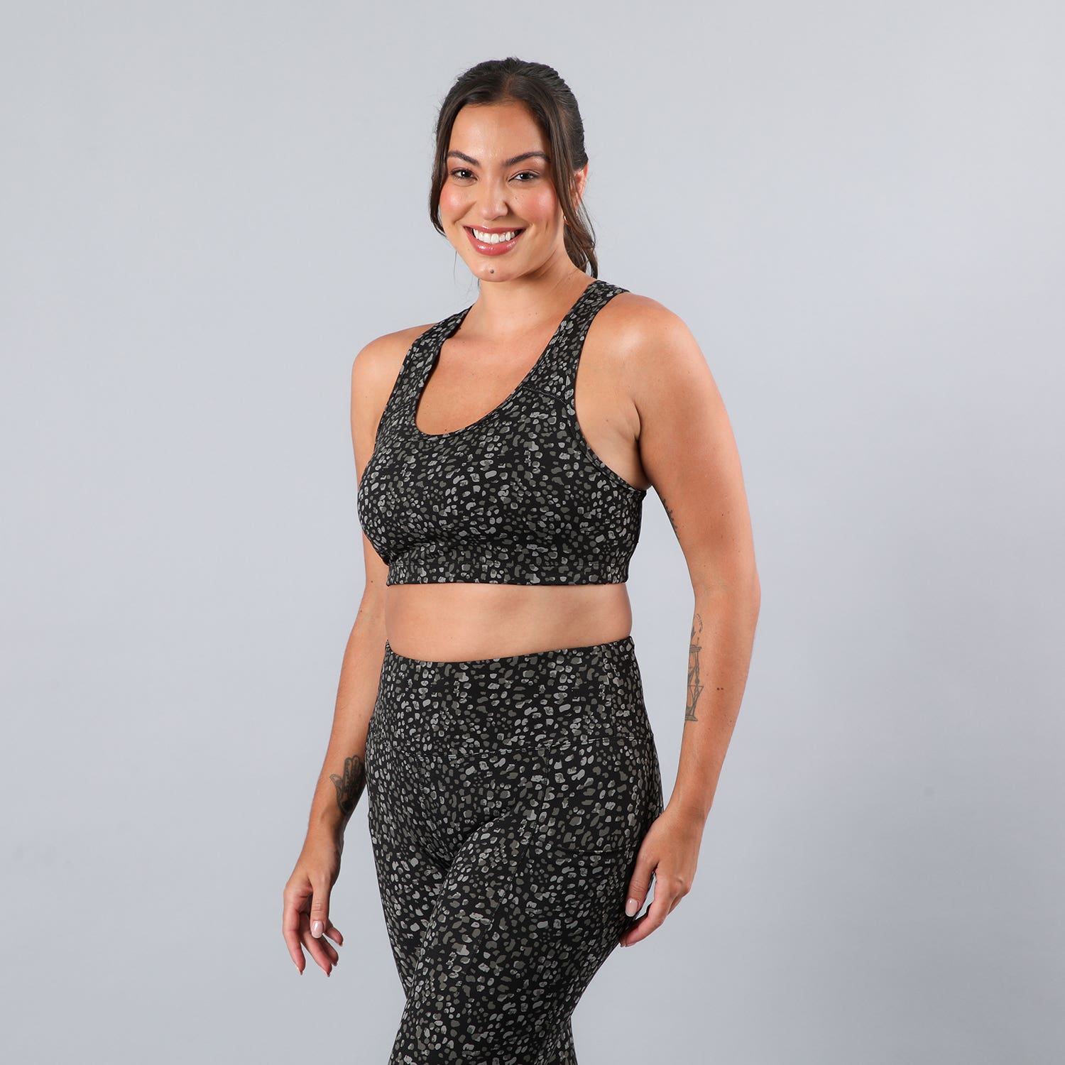 https://www.tiendaflores.cl/media/catalog/product/5/0/50735-154_2_2hfefm8d25viusiw.jpg