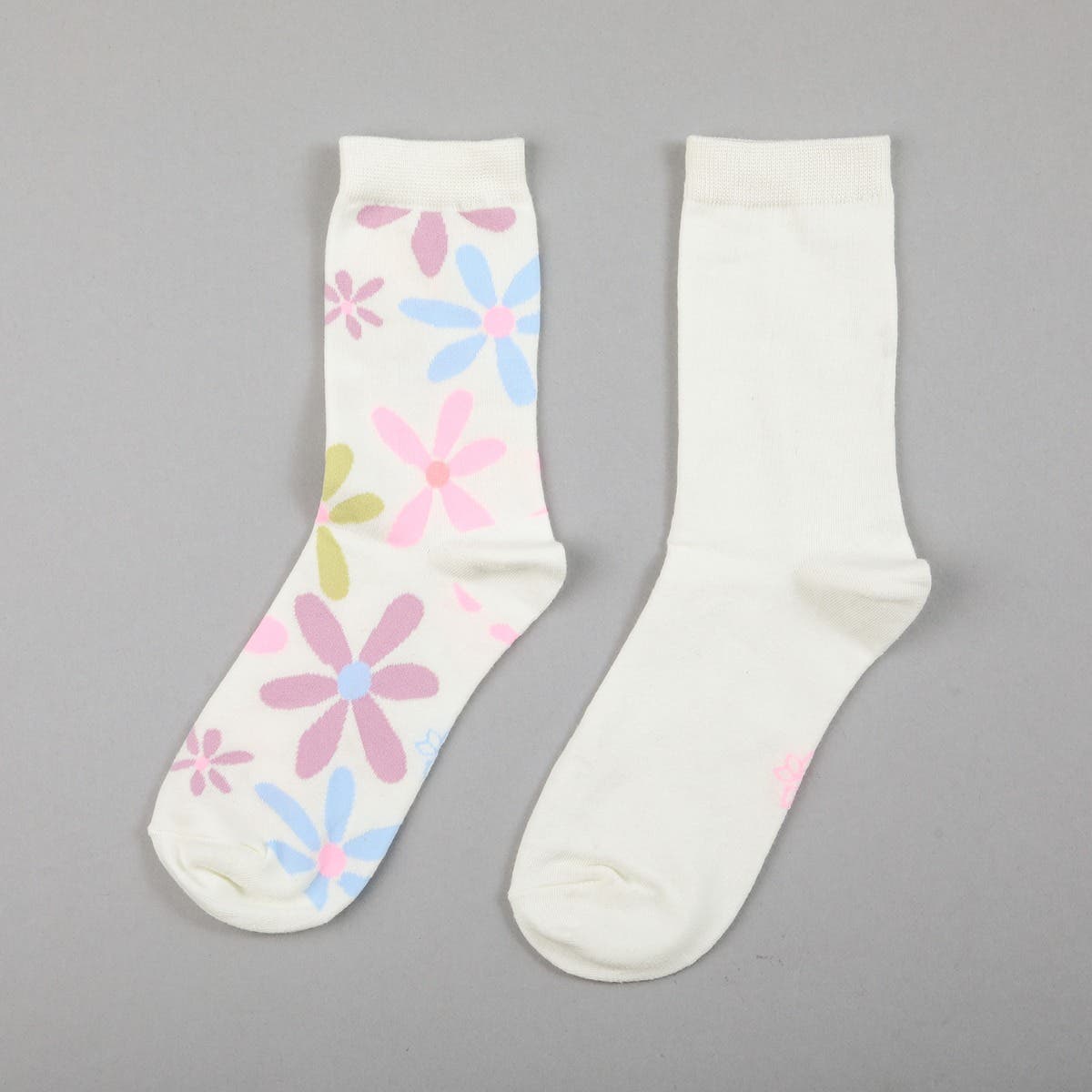 https://www.tiendaflores.cl/media/catalog/product/5/0/50743-35_2_1.jpg
